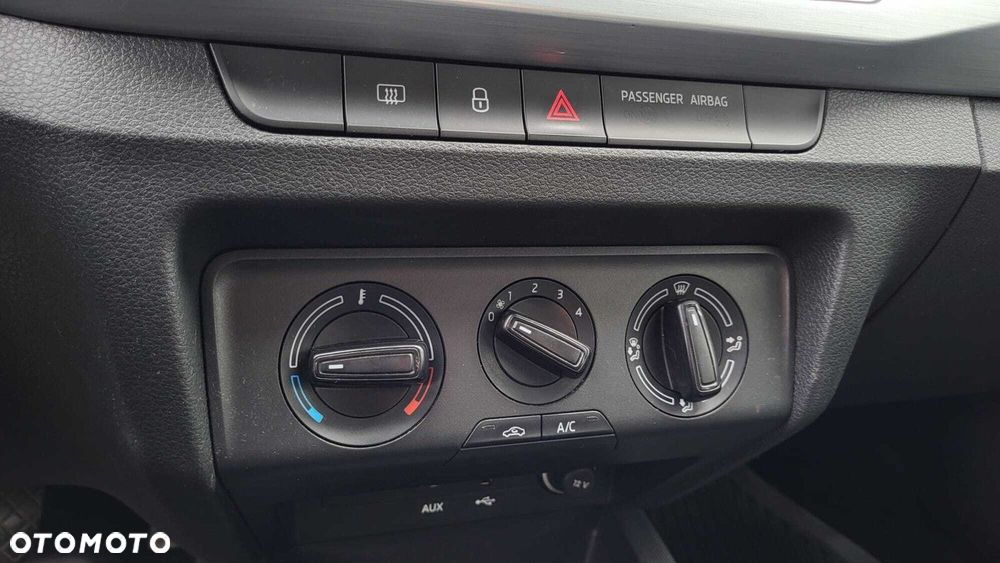 Skoda Fabia 1.0 TSI Ambition - 7