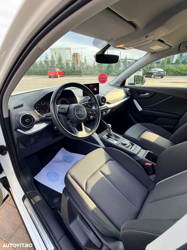 Audi Q2 35 TFSI S tronic design - 10