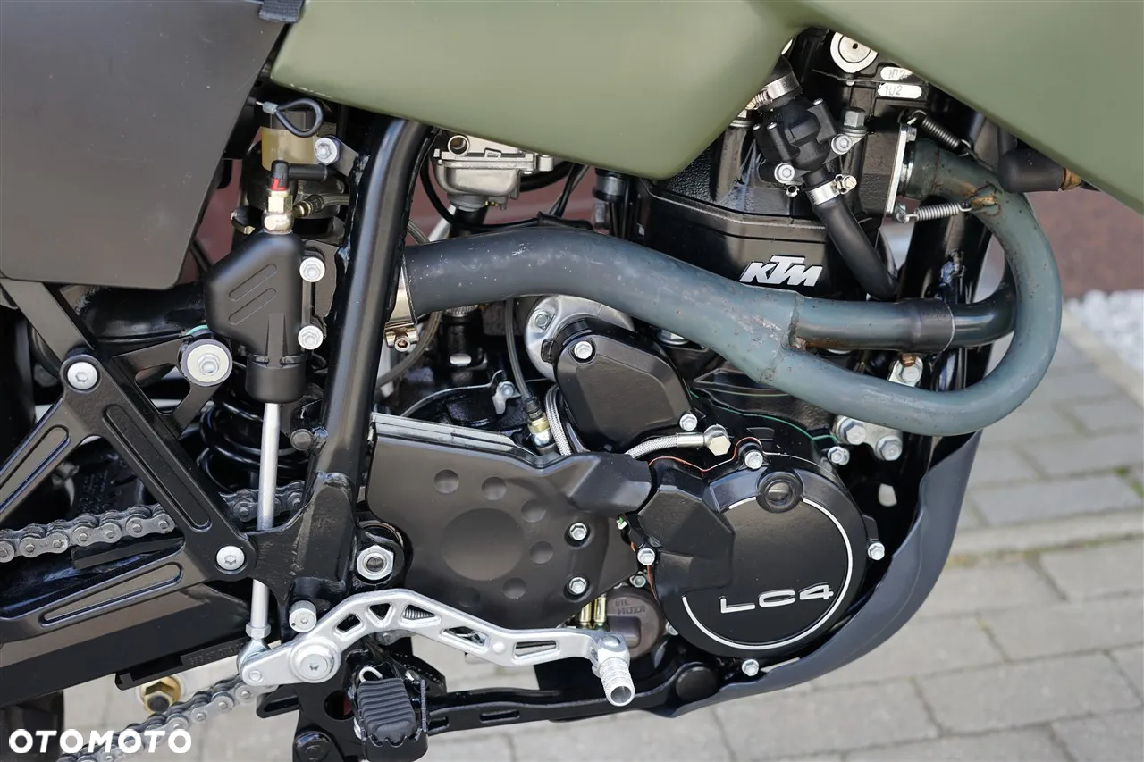 KTM LC - 9