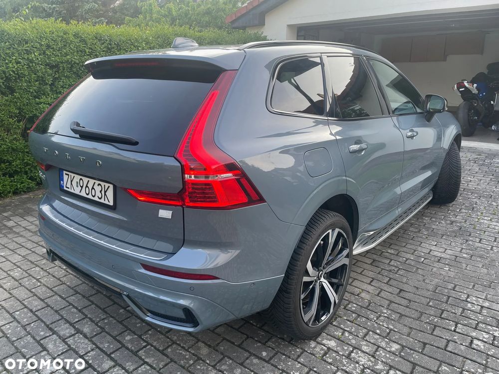 Volvo XC 60 T8 AWD Recharge Plus Dark - 6