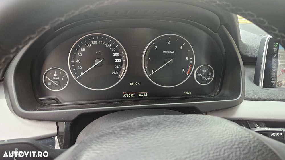 BMW X5 xDrive25d - 12