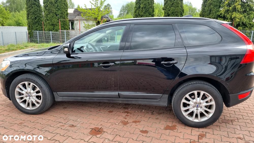 Volvo XC 60 D3 Momentum - 9