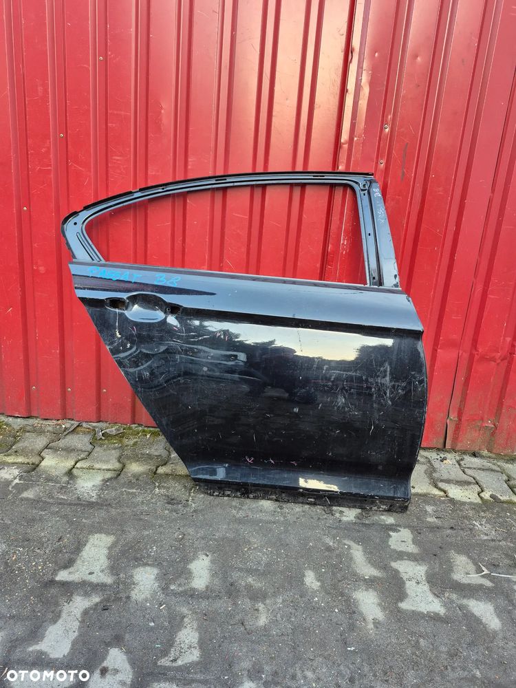 Volkswagen Passat B8 drzwi 3G5833312E - 1