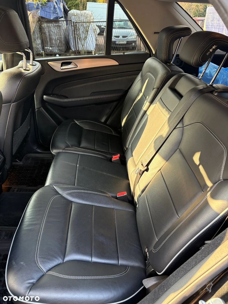 Mercedes-Benz ML - 6