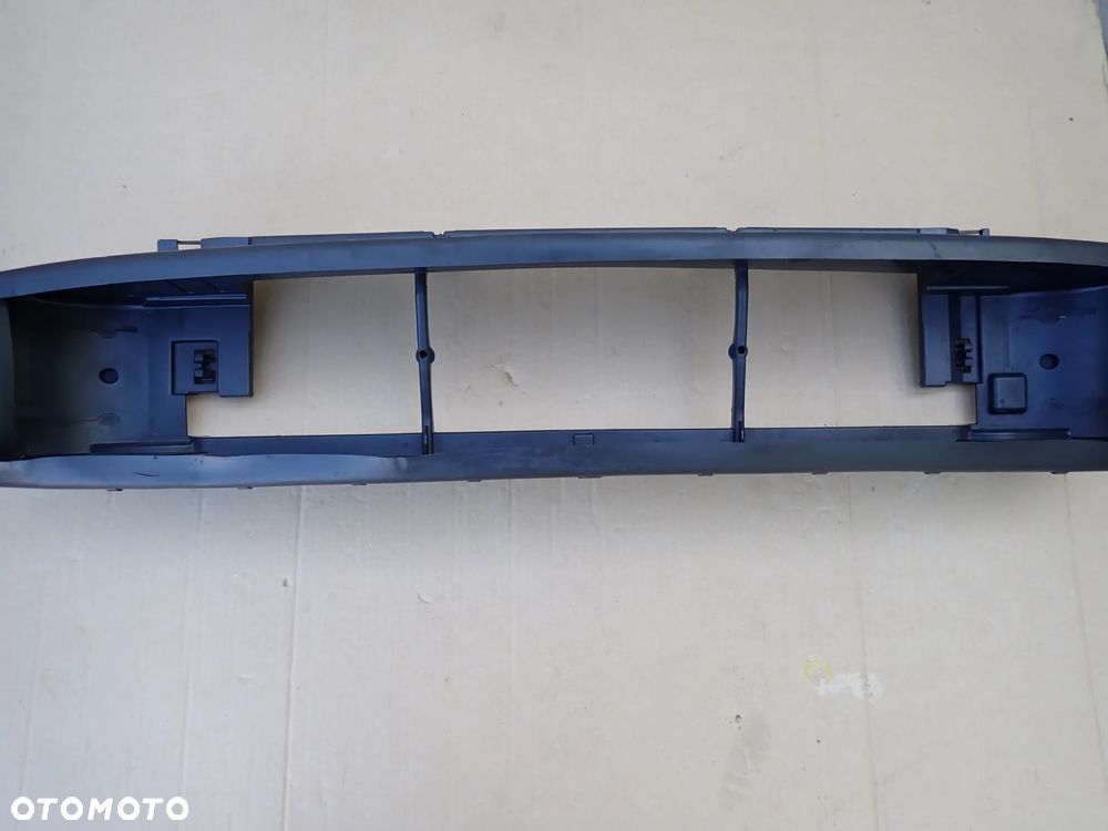 Trafic 3 Lift 2.0 DCI, Talento NV300 Łapacz Kierownica Powietrza - 2