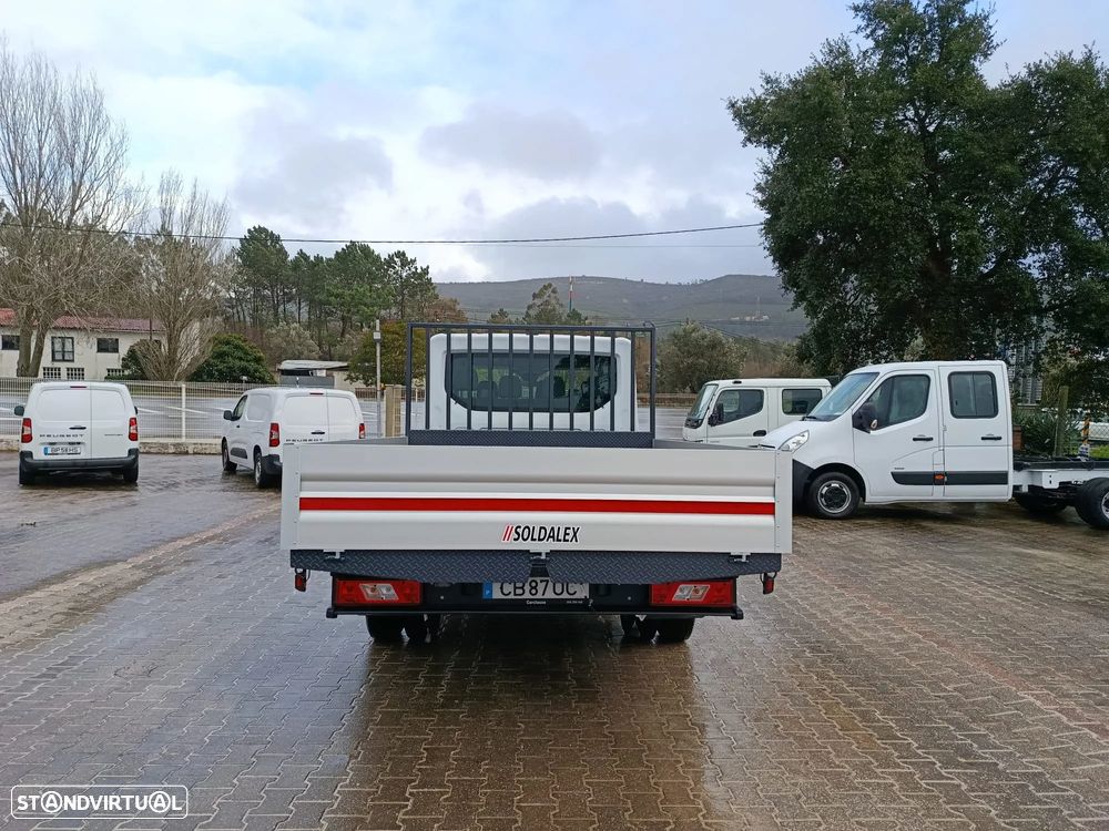 Ford TRANSIT TREND 2.0 ECOBLUE 130CV | 7 LUGARES - 4