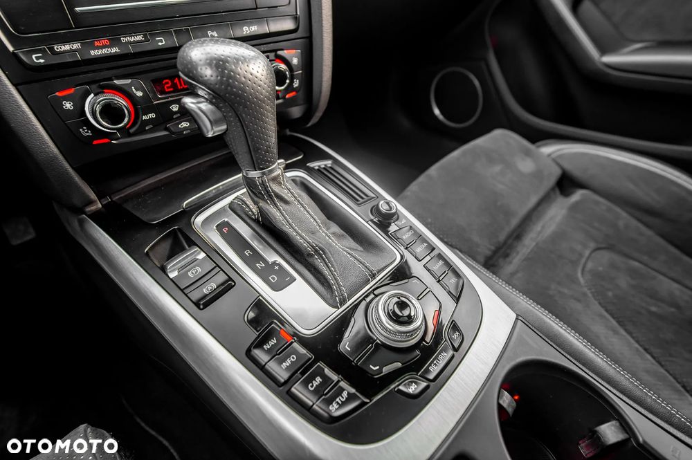 Audi A4 Avant 2.0 TFSI multitronic S line Sportpaket - 36