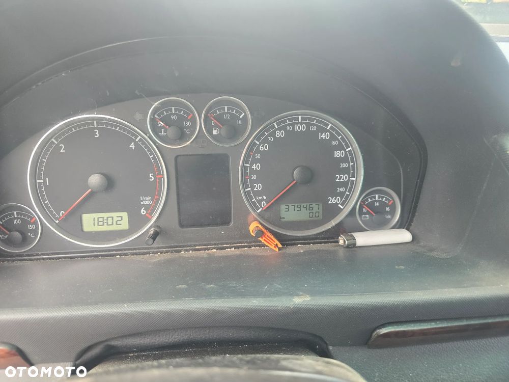 Volkswagen Sharan 1.9 TDI Basis - 8
