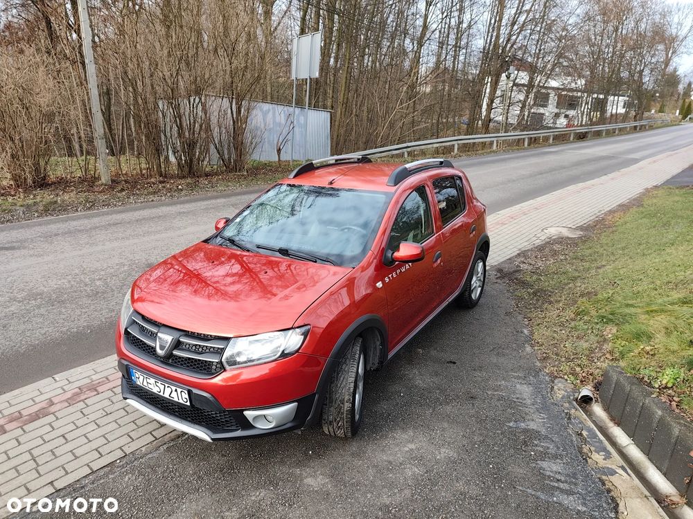 Dacia Sandero - 4