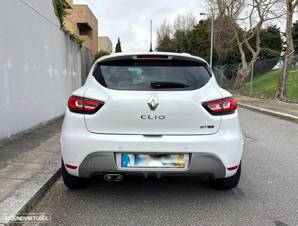 Renault Clio 1.5 dCi GT Line - 24