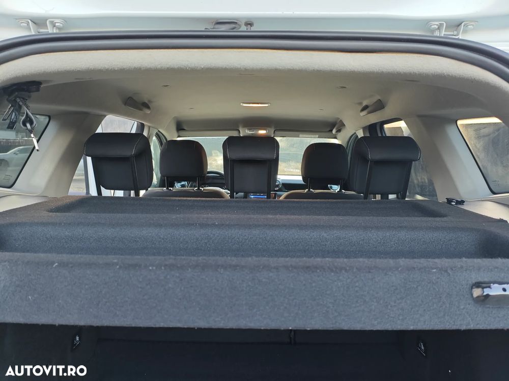 Dacia Duster 1.5 dCi 4x2 Prestige - 29