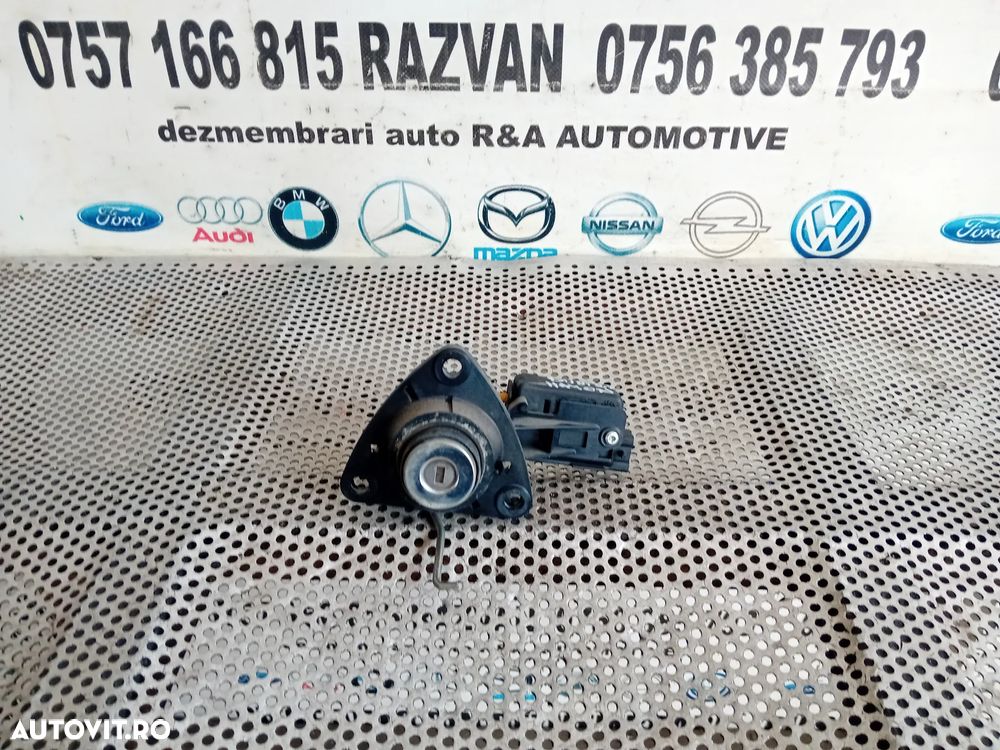 Butuc Buton Deschidere Haion Hayon Dacia Duster 2010-2017 - 1