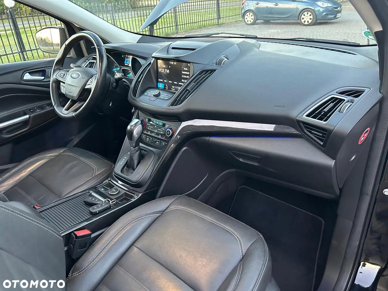 Ford Kuga 1.5 EcoBoost 4WD Titanium Plus - 30