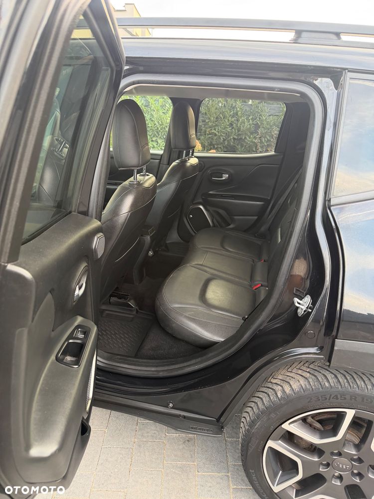 Jeep Renegade - 24