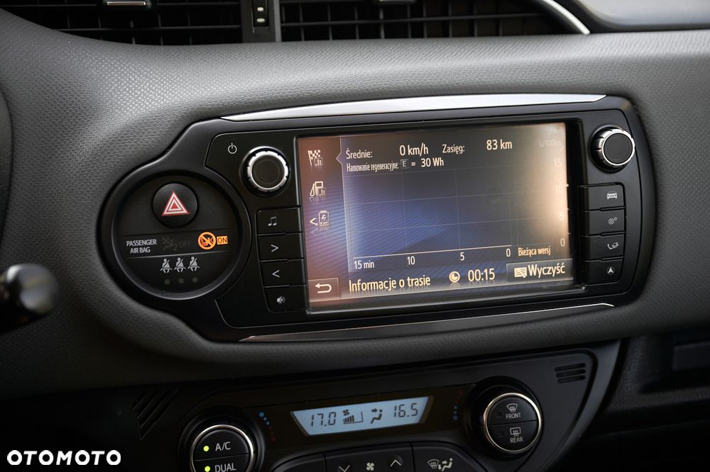 Toyota Yaris 1.5 VVT-i Comfort - 32