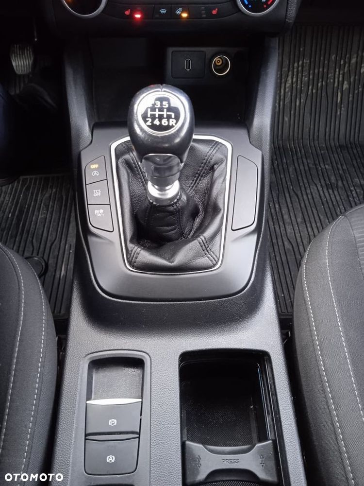 Ford Focus - 23