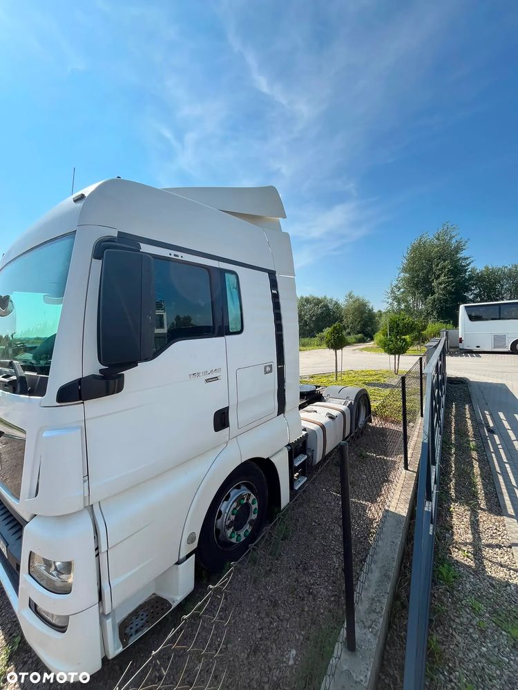 MAN TGX - 8