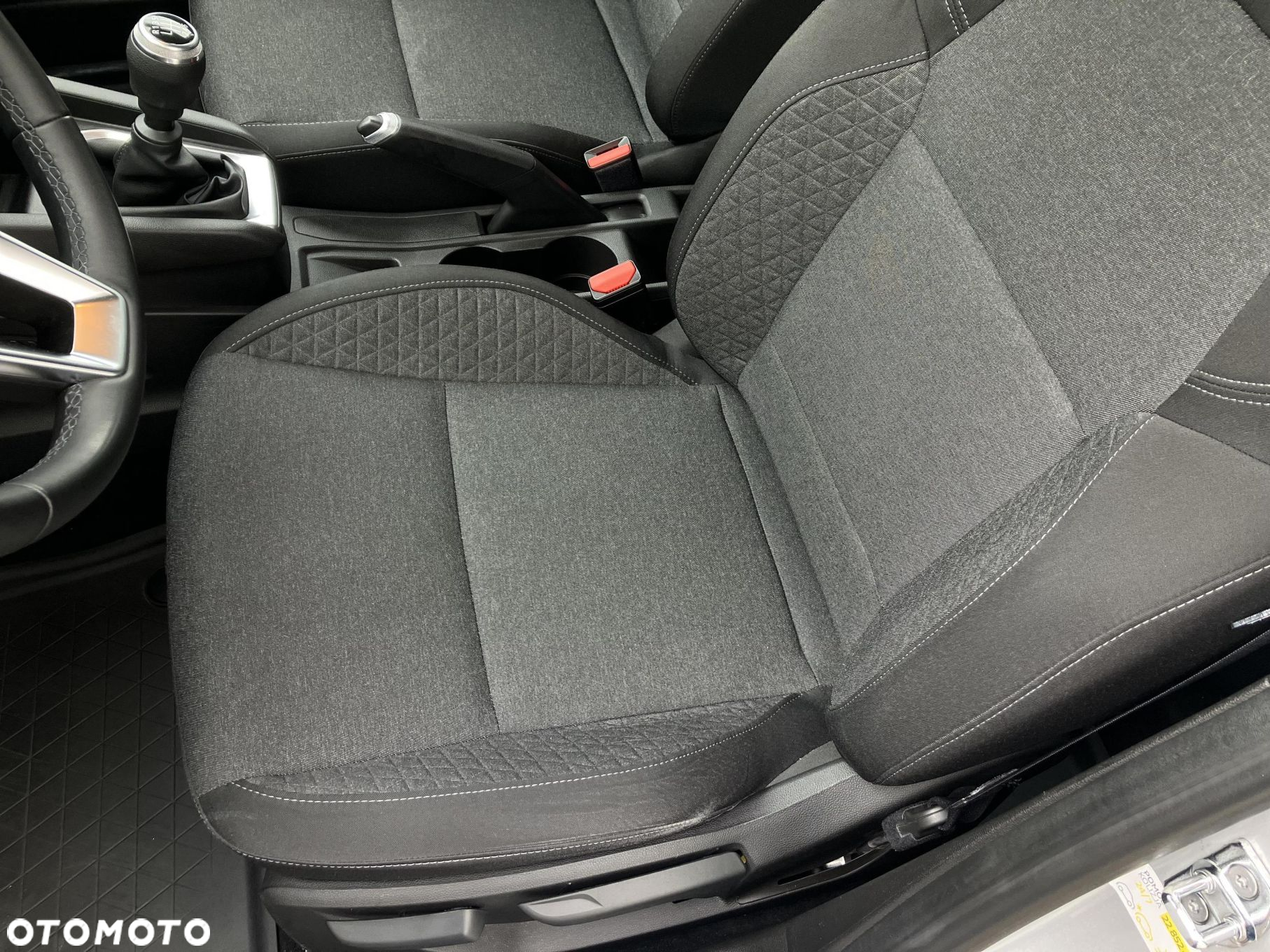 Renault Clio 1.0 TCe Zen - 12
