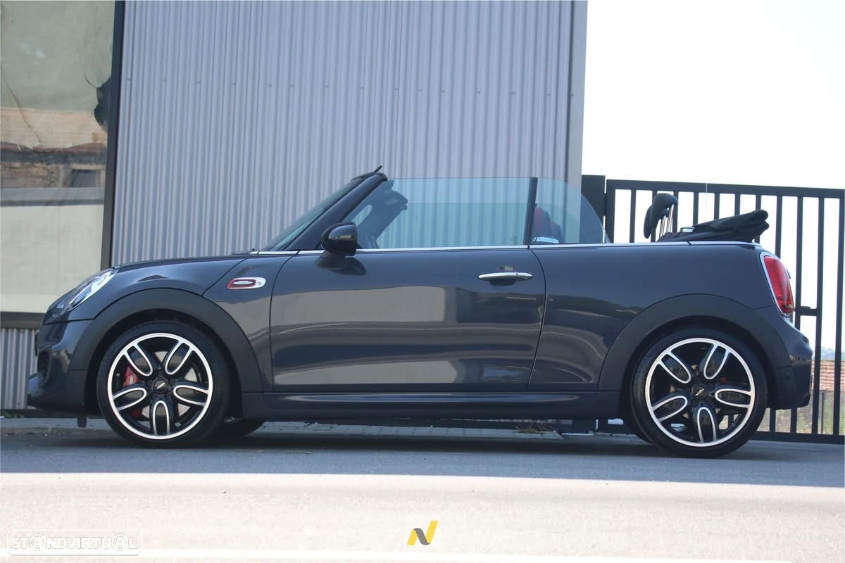 MINI Cabrio John Cooper Works Auto Desportiva - 4