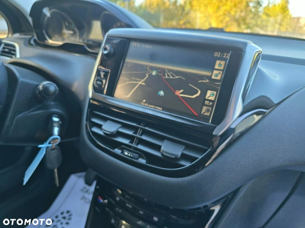 Peugeot 208 1.6 VTi Allure - 15