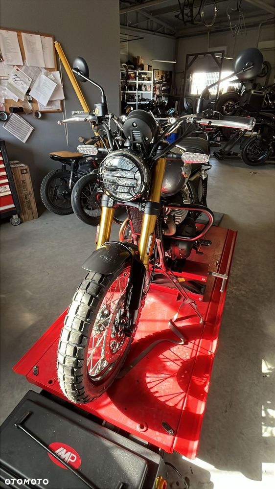 Royal Enfield Bear 650 - 7