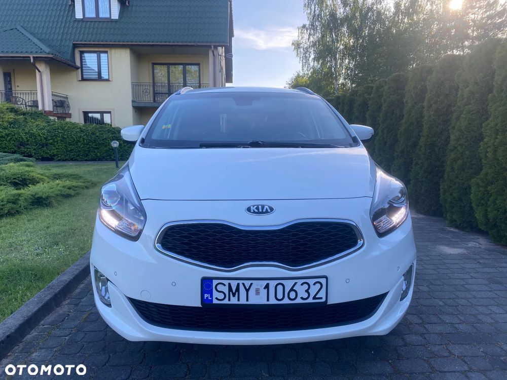 Kia Carens 1.7 CRDi 141 Dream Team Edition - 3