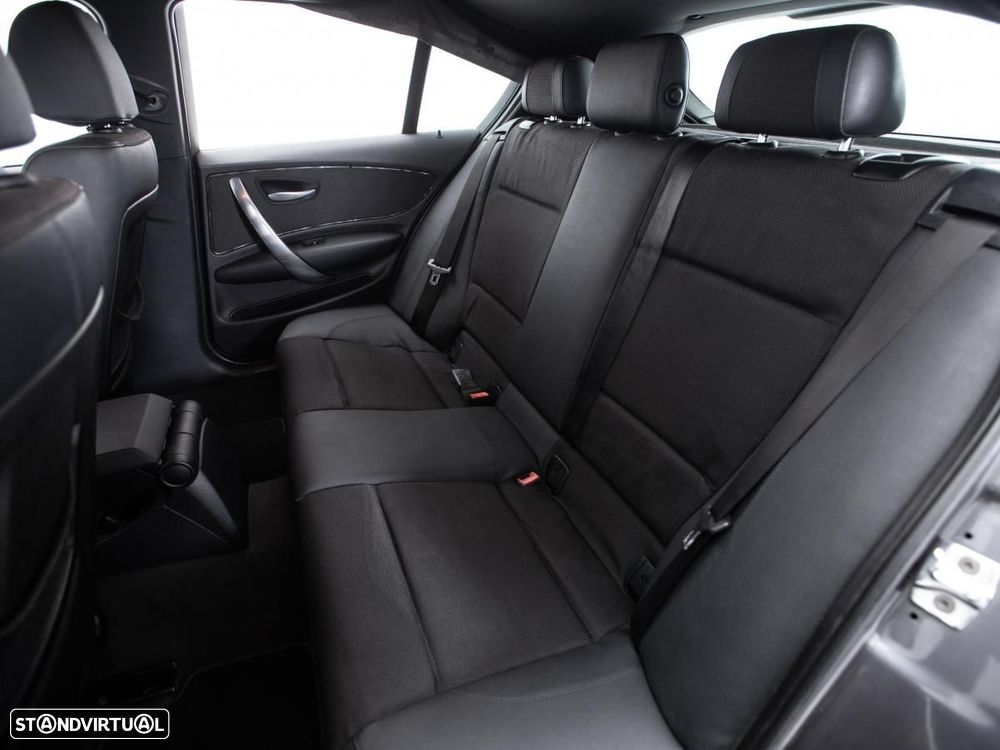 BMW 120 - 10