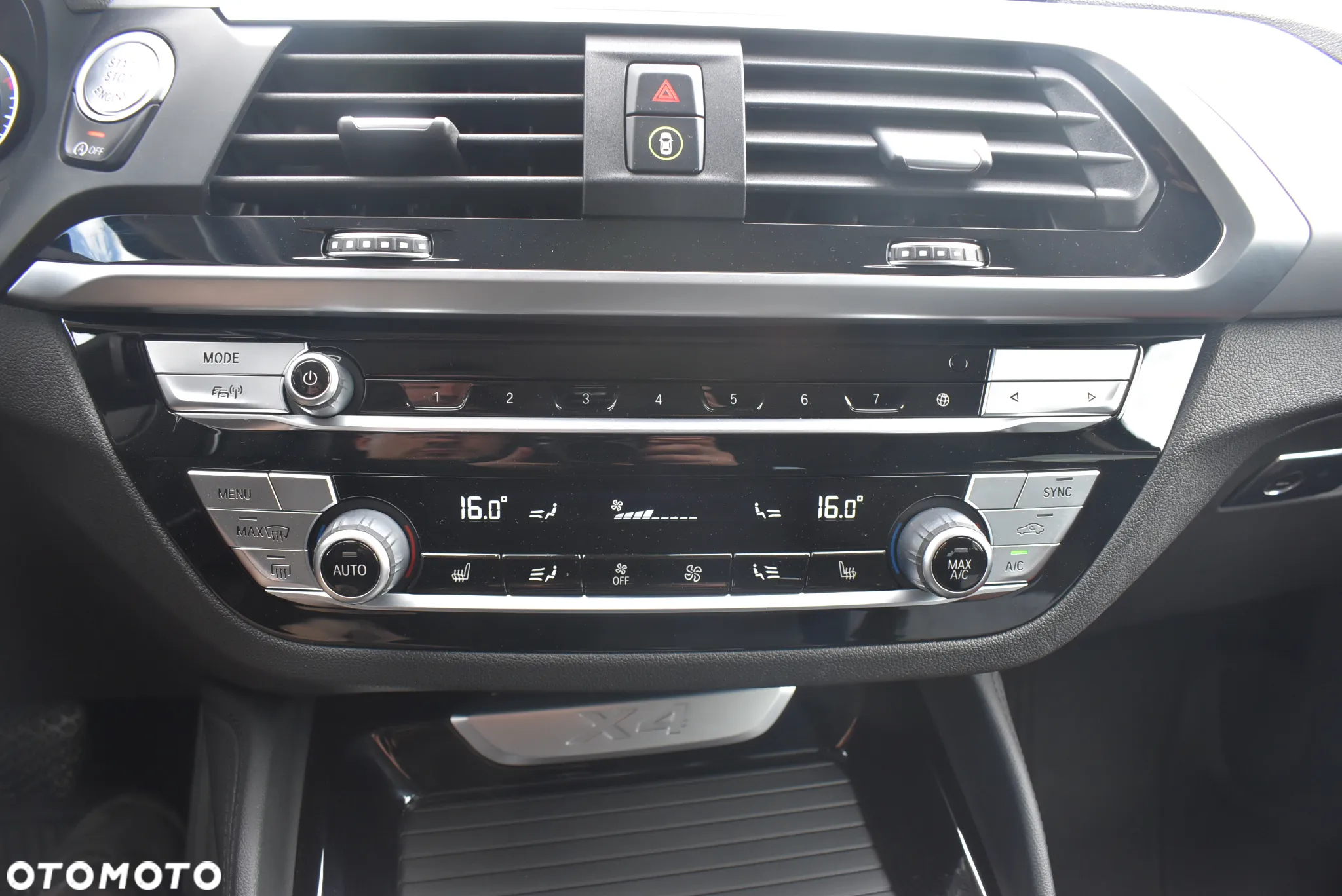 BMW X4 xDrive20i GPF Advantage sport - 34