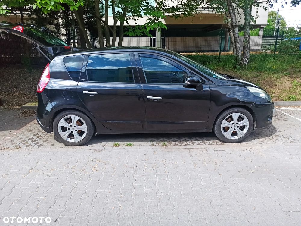 Renault Scenic 1.4 16V TCE Expression - 11