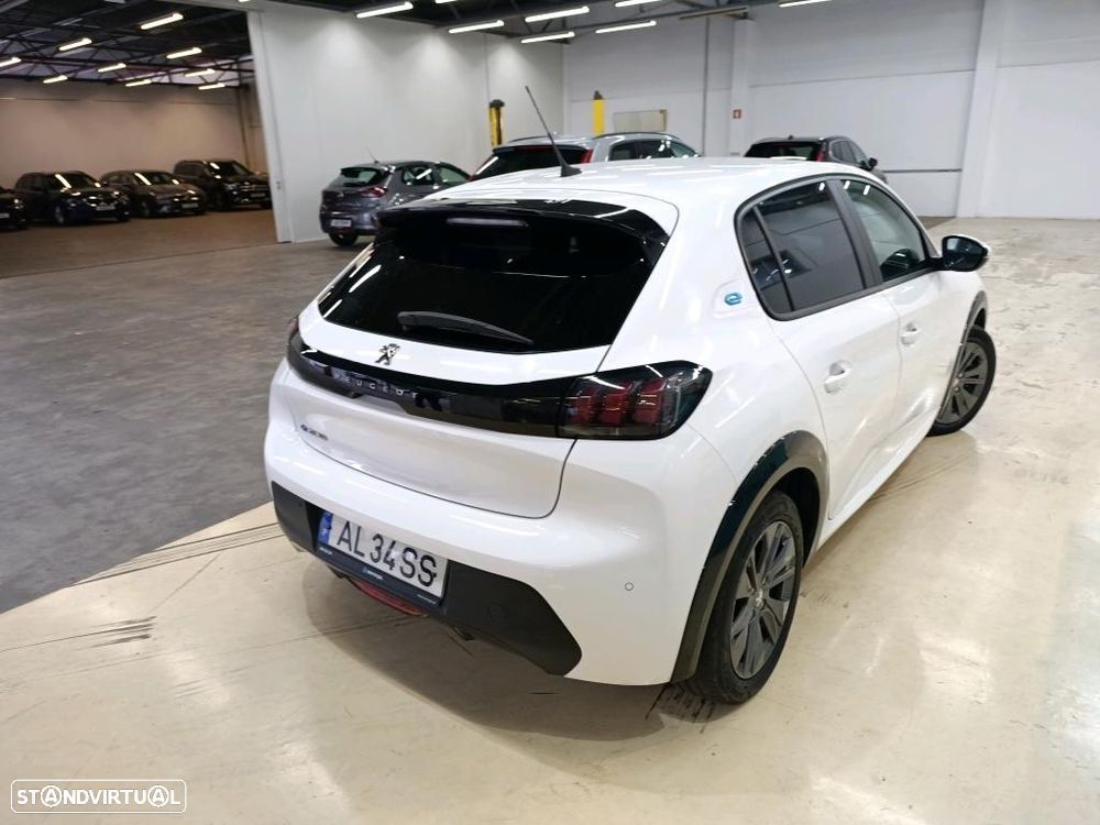 Peugeot e-208 50 kWh Active Pack - 5