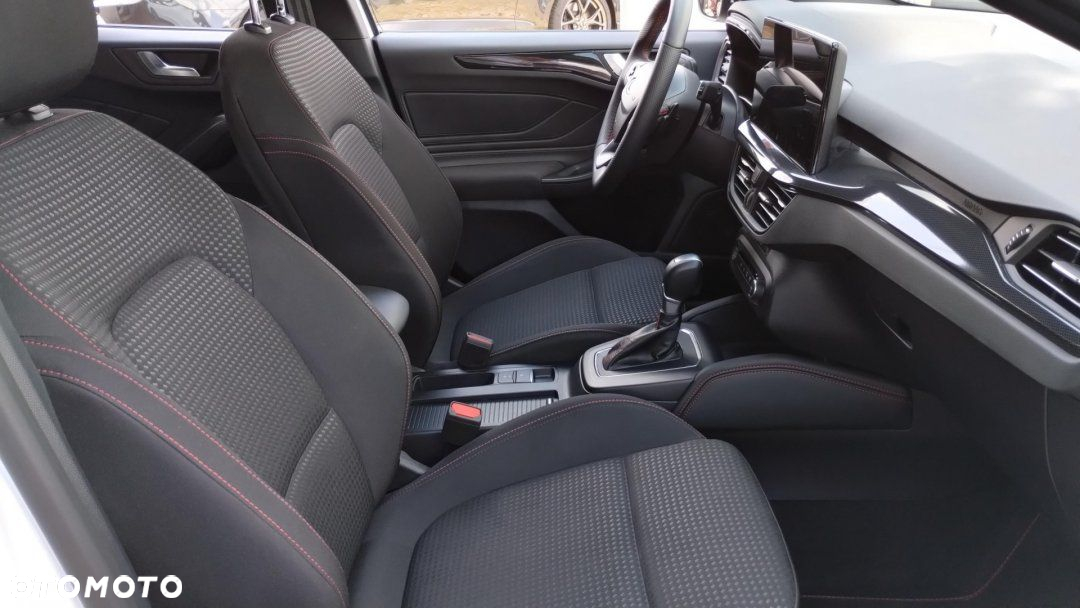 Ford Focus - 18