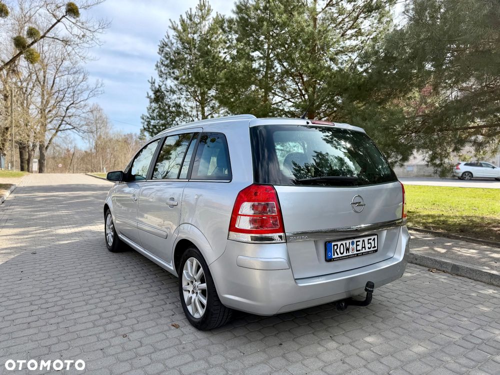 Opel Zafira 1.8 Enjoy - 4