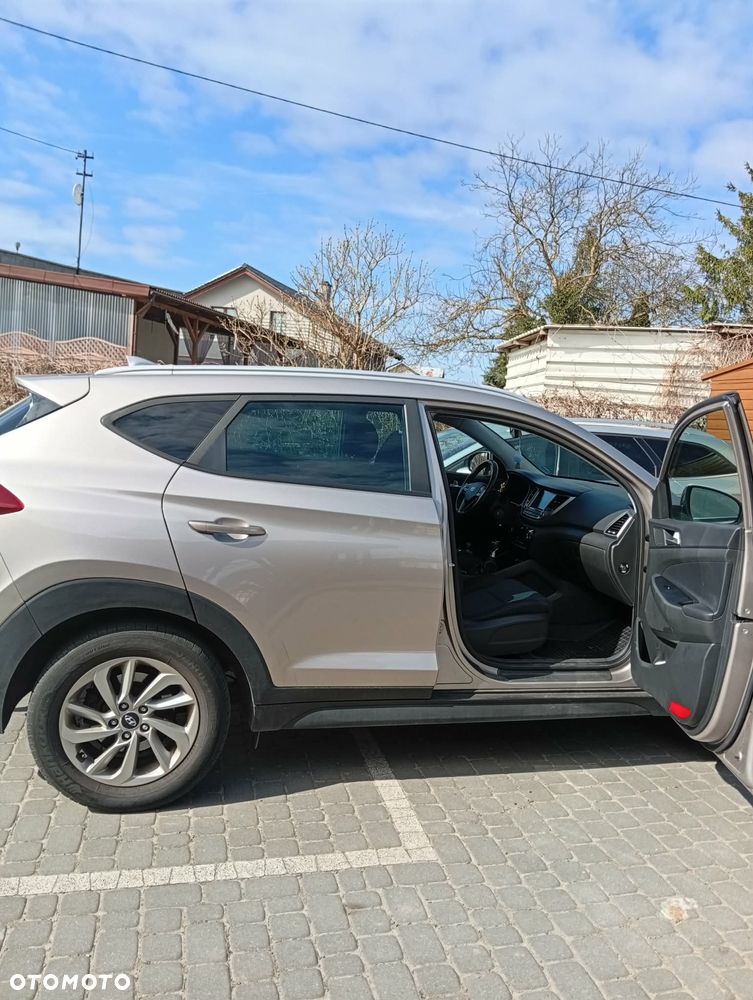 Hyundai Tucson blue 1.7 CRDi 2WD Style - 5