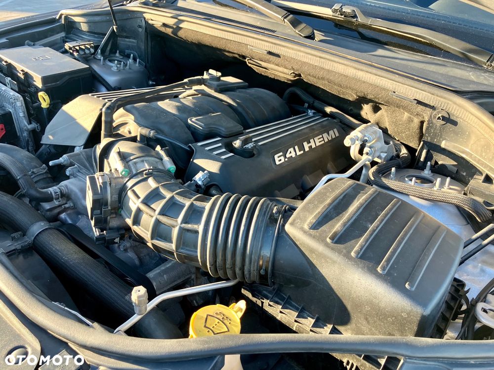 Jeep Grand Cherokee 6.4 V8 SRT8 - 8