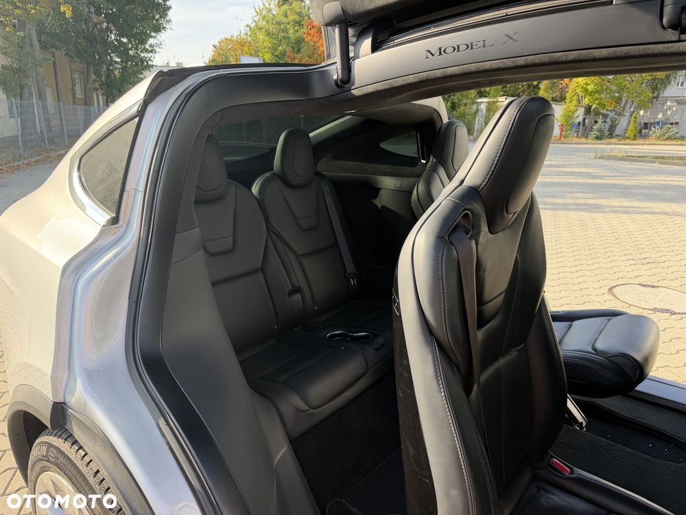 Tesla Model X Long Range Plus - 18