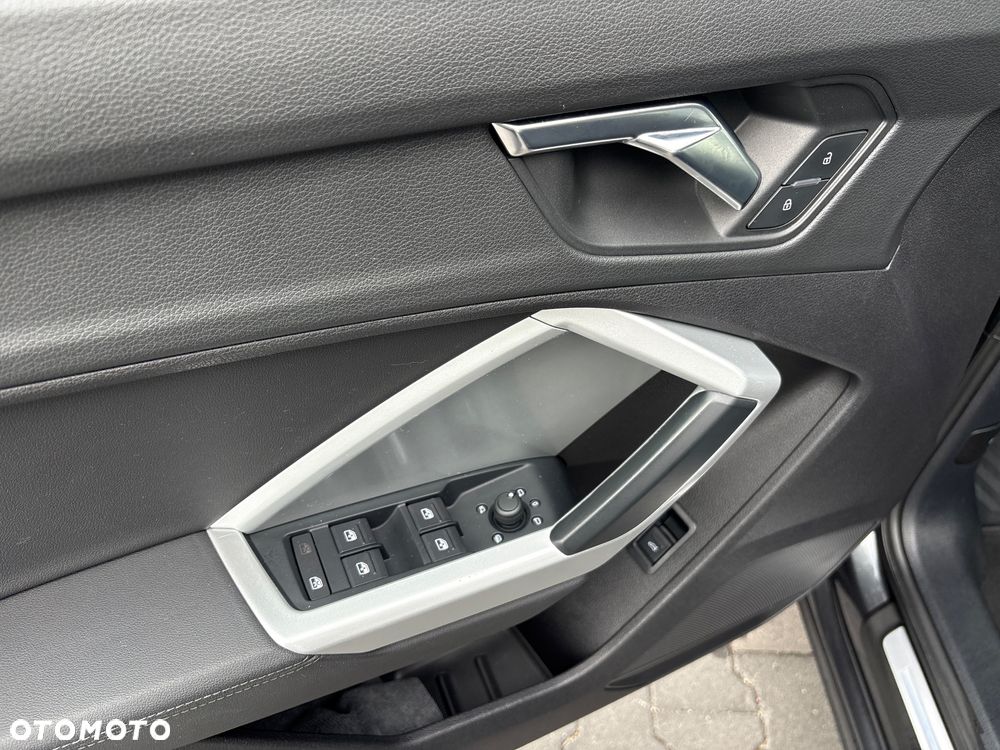 Audi Q3 Sportback 35 TFSI S-Line - 29