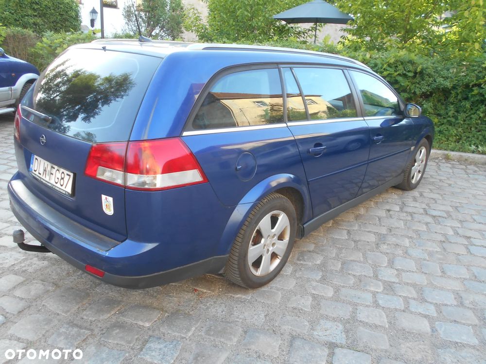 Opel Vectra 2.2 DTI Comfort - 3