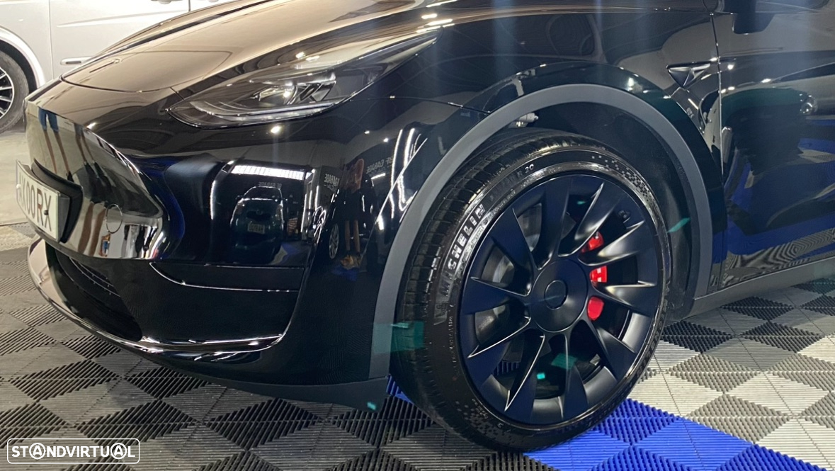 Tesla Model Y Tração Traseira - 18
