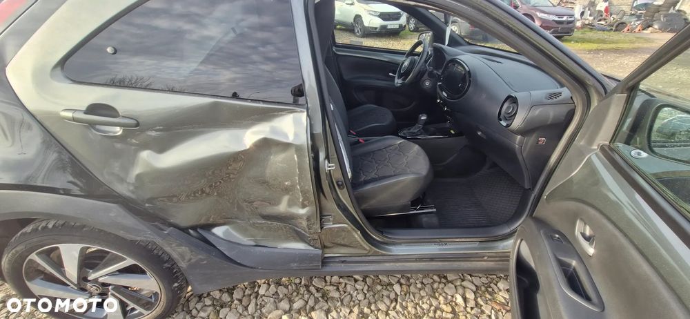 Toyota Aygo X 1.0 VVT-i Executive CVT - 20