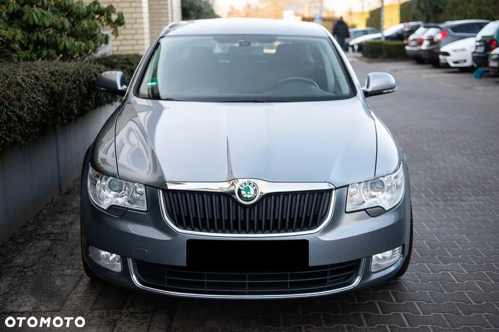 Skoda Superb 3.6 V6 4x4 DSG Elegance - 1
