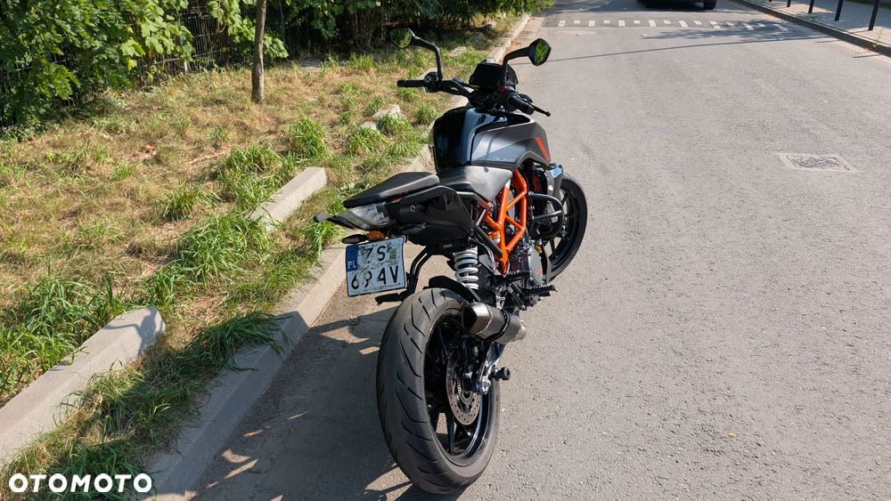 KTM Duke 390 - 4