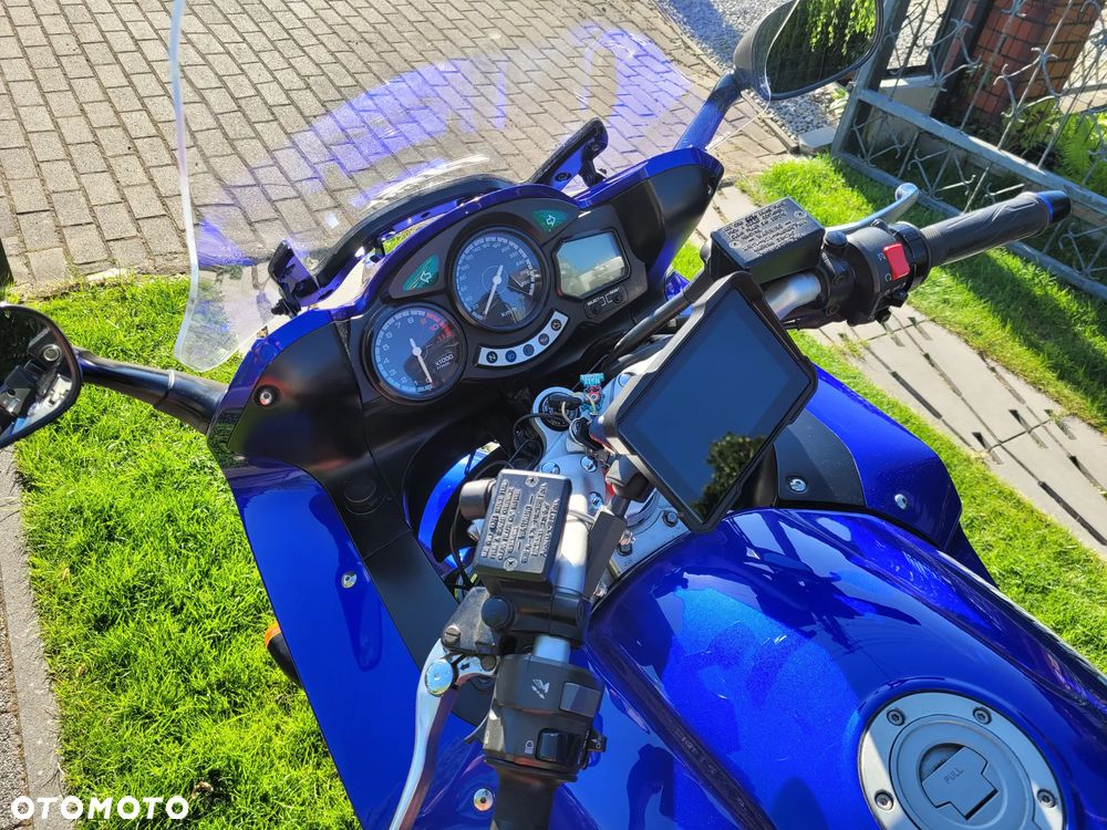 Yamaha FJR - 4