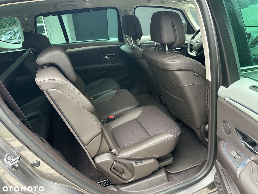 Renault Espace 1.6 dCi Energy Initiale Paris EDC 7os - 23
