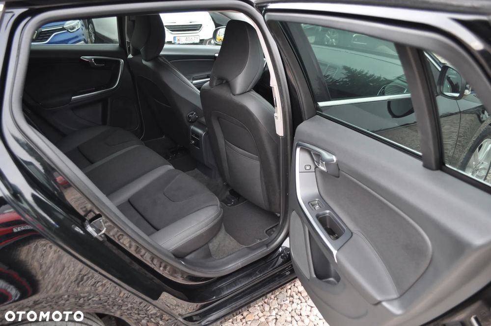 Volvo V60 - 17