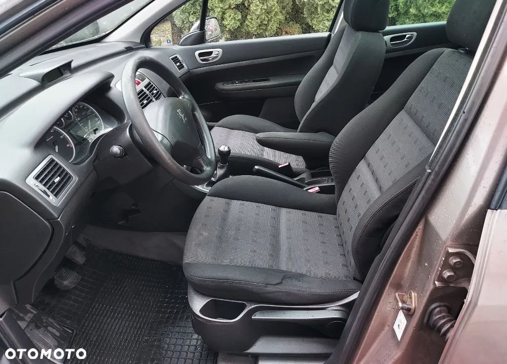 Peugeot 307 2.0 HDi Premium - 8