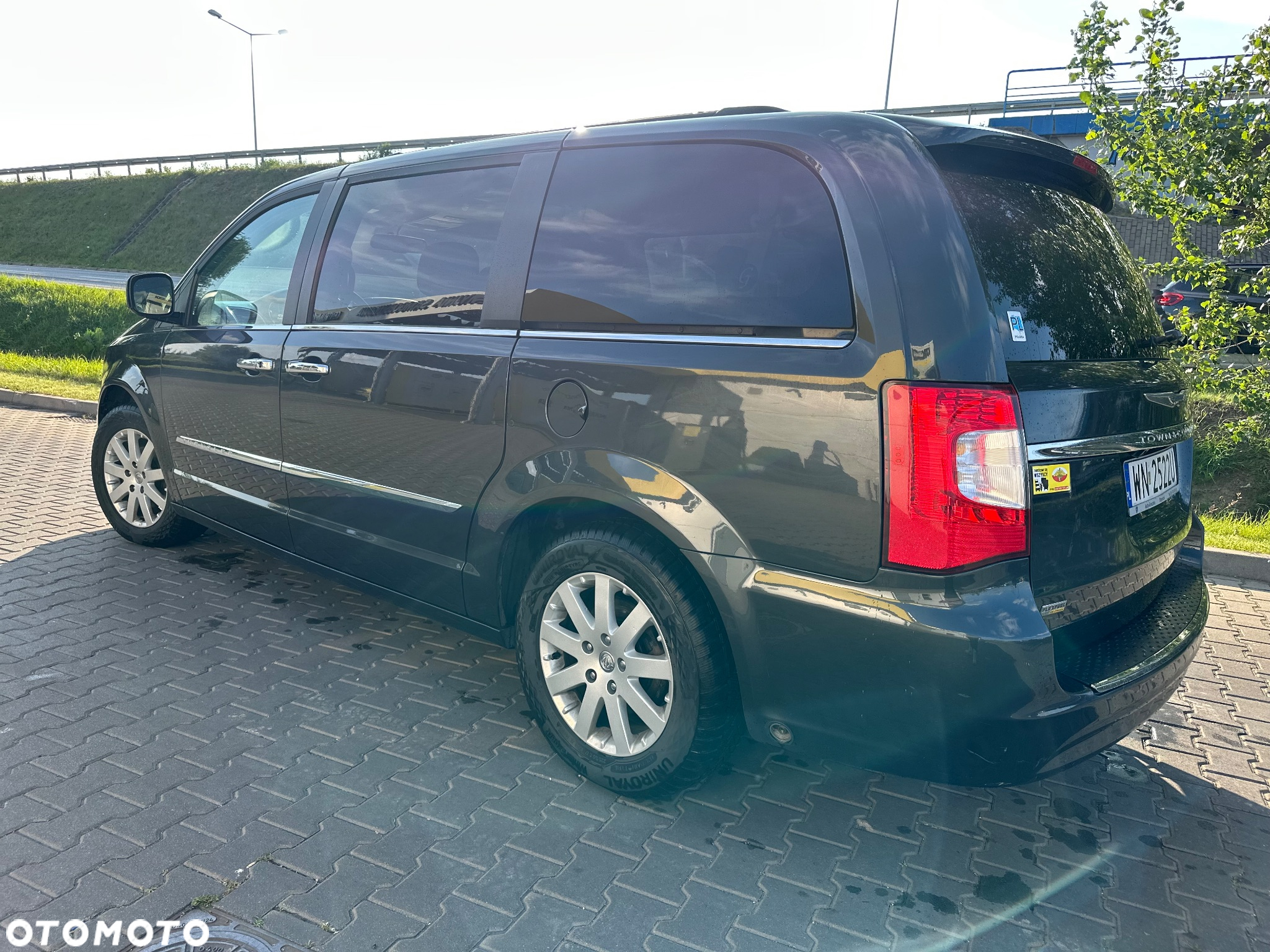 Chrysler Town & Country 3.6 Touring - 6
