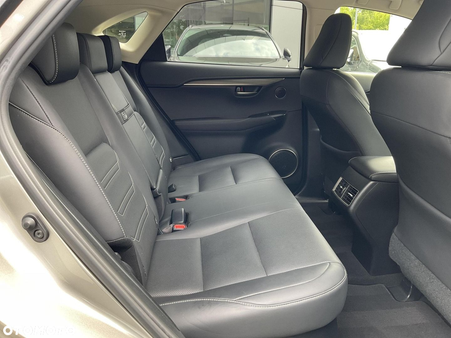 Lexus NX - 18