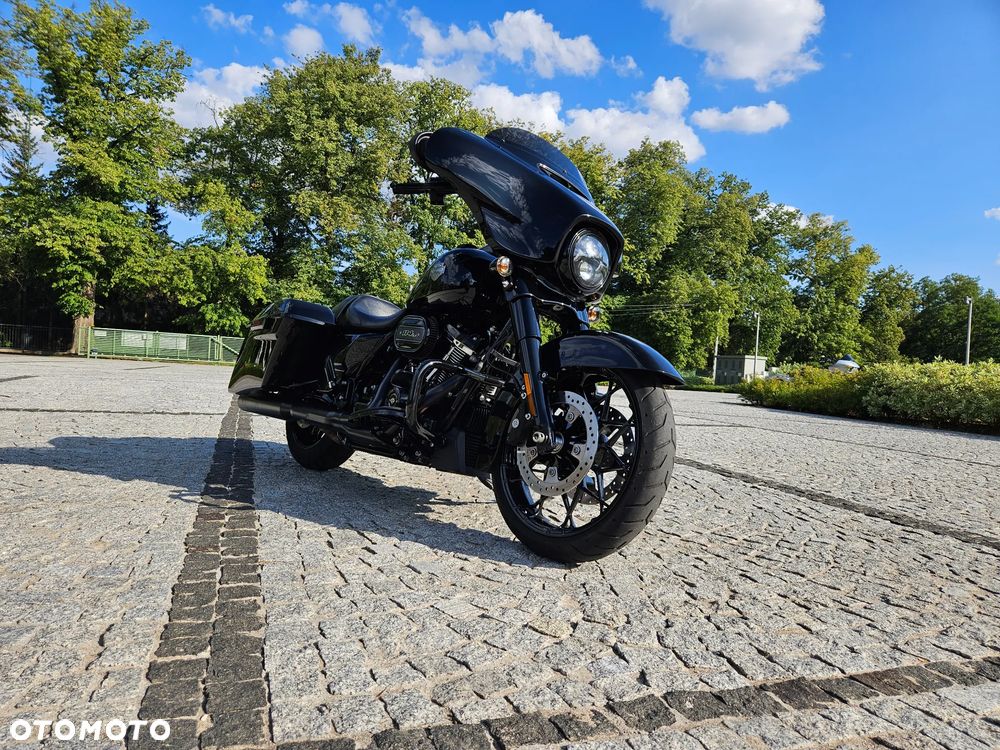 Harley-Davidson FLHXS Special - 22