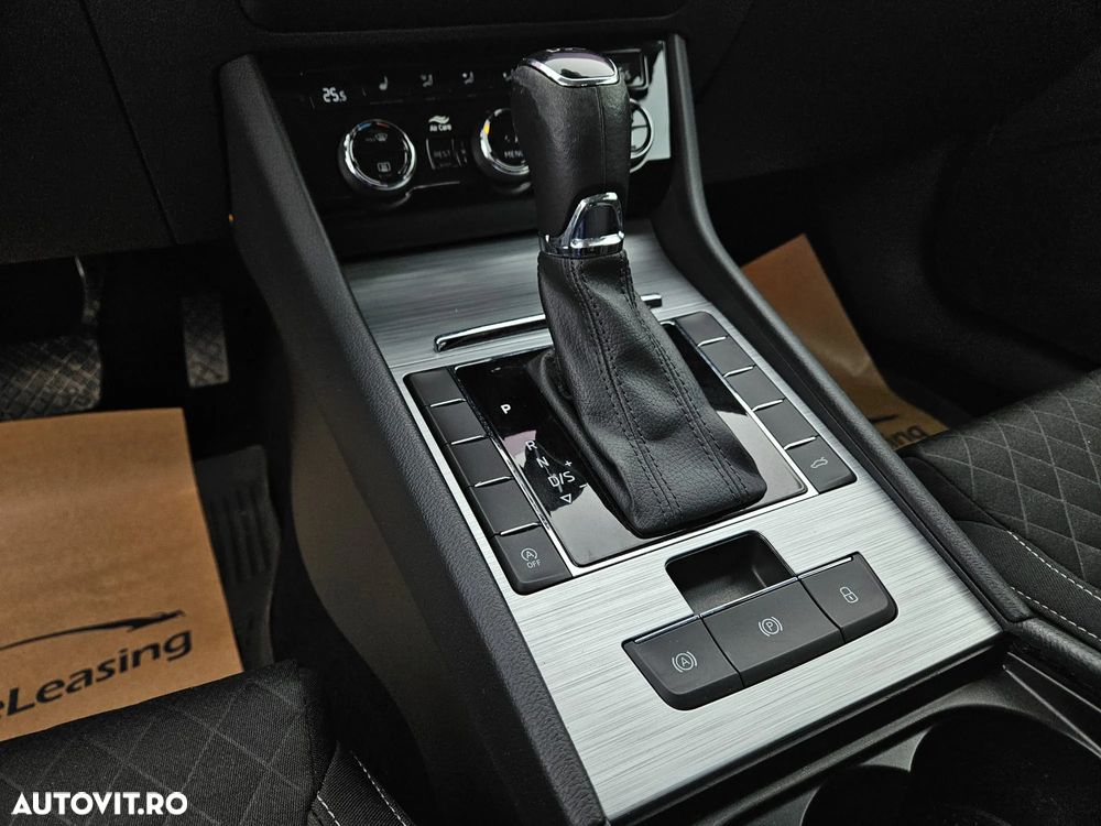 Skoda Superb 2.0 TDI DSG Ambition - 20