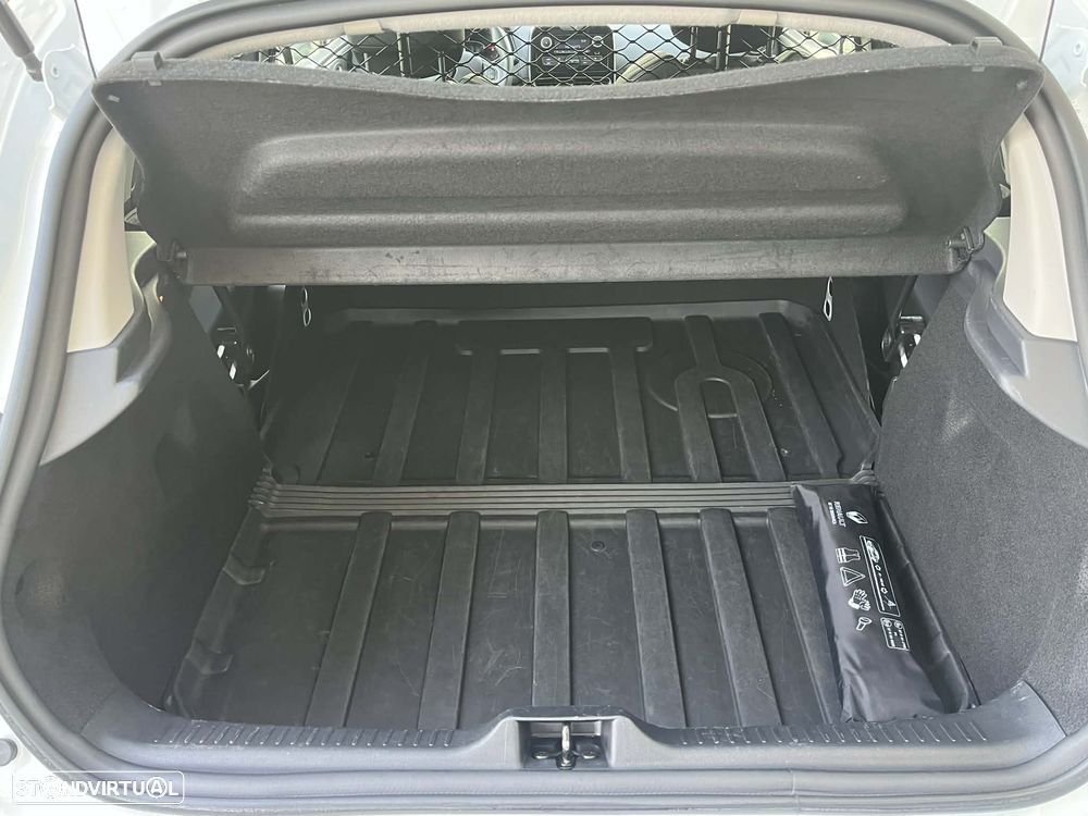 Renault Clio IV Van 1.5 dCi 75cv - 23